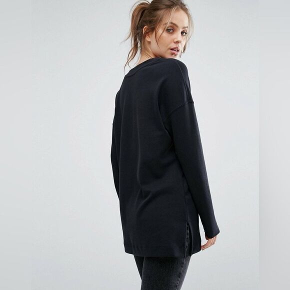 NIKE Women’s Pullover Metallic Polka Dot Swoosh Logo Sz M - Picture 9 of 11